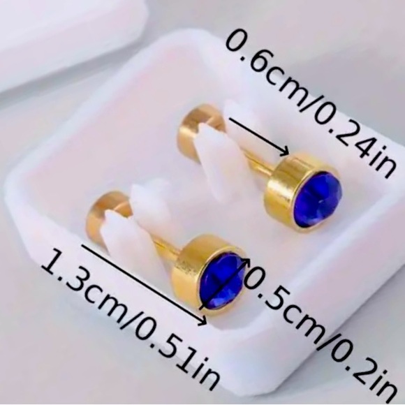 NEW!!1pair Simple Light Sapphire September Blue Synthetic Zircon Stud Earrings💎 - Picture 4 of 5